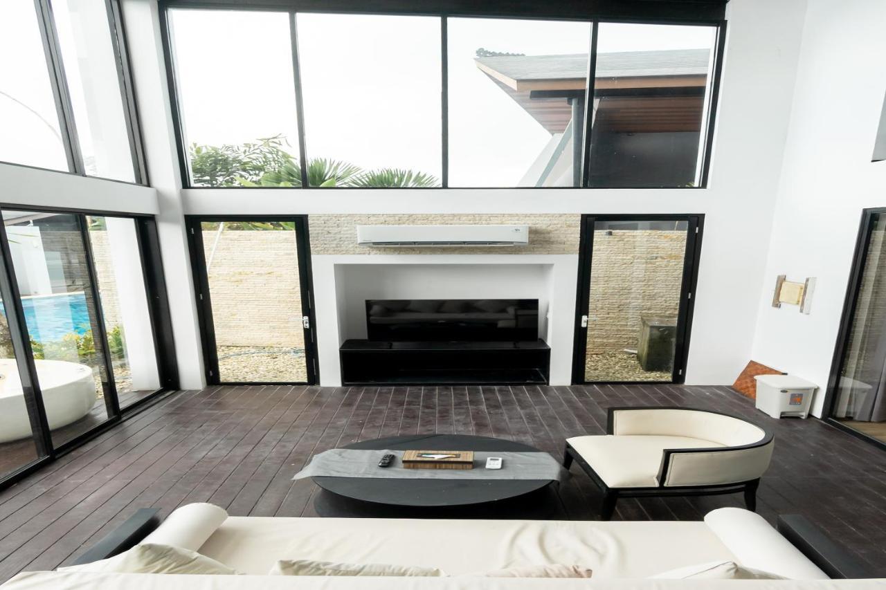 Allegra Villa Nusa Dua  Buitenkant foto